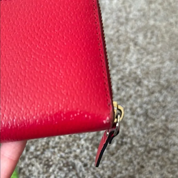 Kate Spade Neda Wellesley Continental Leather Bright Apple Red Zip Around Wallet - Picture 13 of 13